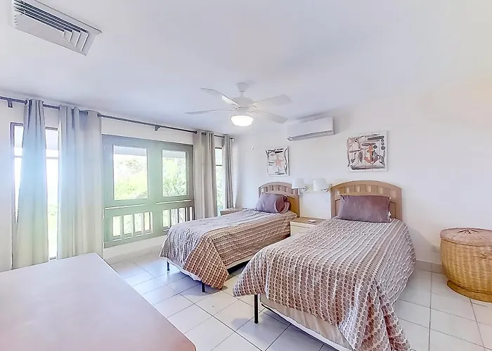 Hotel Bahia Pez Vela Combo Units 18 And 19 Playa Ocotal